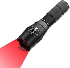 Vattentät LED-ficklampa med Rött Ljus - 500 Lumen